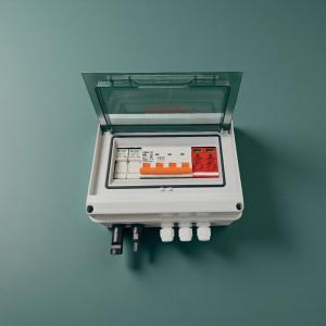 SUNWAY 2 ストリング PV コンビナー ボックス: 太陽光システムのための高い保護,効率的な収束