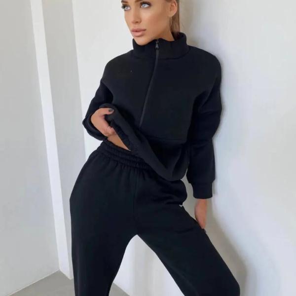                  Fall Winter Women Plain Tracksuits Casual Two Piece Crop Top Hoodies and Pants Set Fleece Custom Blank Tracksuit for Women             