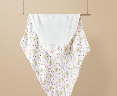Beautiful Green Floral Gauze Fabric 190gsm Cotton Bamboo Swaddle Blanket