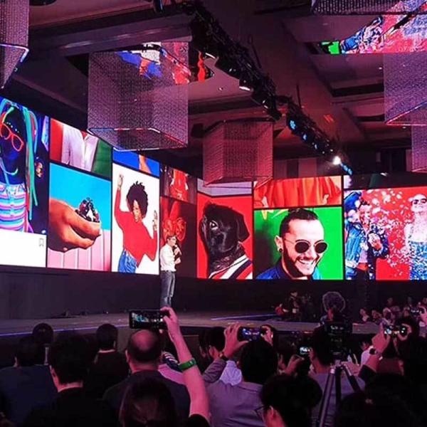 REISSDISPLAY Full Color LED P2.6 3.9mm HD Indoor Rental LED Display Screen