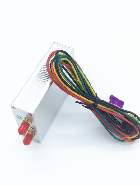 High Accuracy Small Vehicle GPS Tracker With External GPS And GSM Antenna