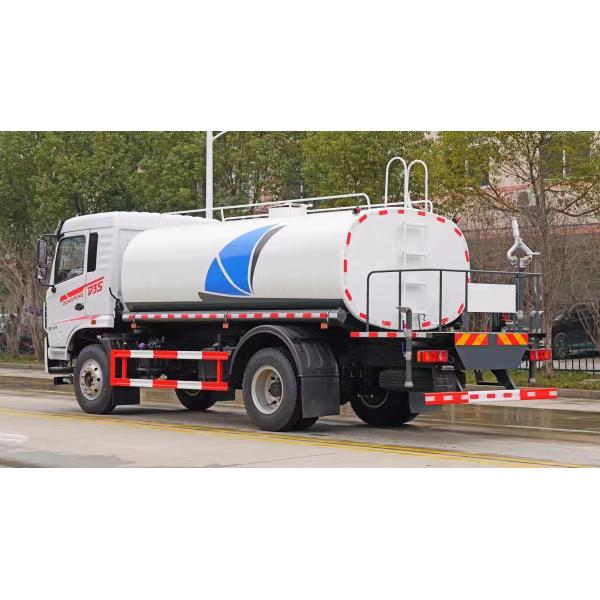Modelo Dongfeng 4*2 Sprinkler de camión ligero con transmisión manual