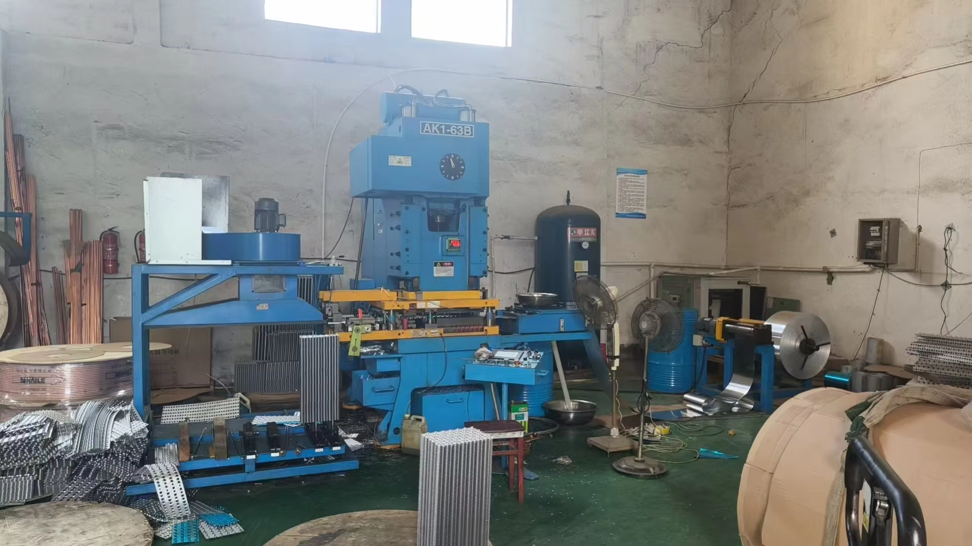 Custom Semi-Hermetic Air Cooled R404a 10HP Motor Refrigeration Compressor Condensing Unit for Automatic Freezer Cold Storage