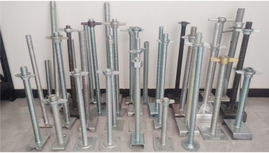 Dual-Sided Adjustable Support Bracket with 200 kg Load Capacity and Powder Coated Finish for Construction