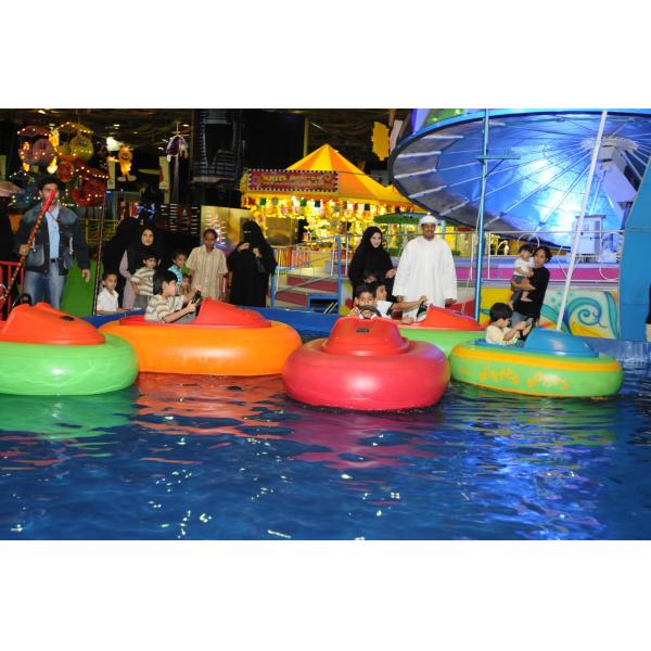 Черепахи шлюпки игрушки игр воды шлюпка бампера раздувной электрической животная