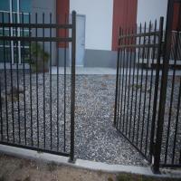 Fabrication de clôtures de sécurité en acier zinc