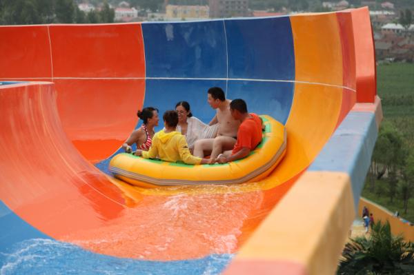 Colorful Above Ground Fiberglass Water Slides , Fiberglass Pool Slide for Giant Water Park