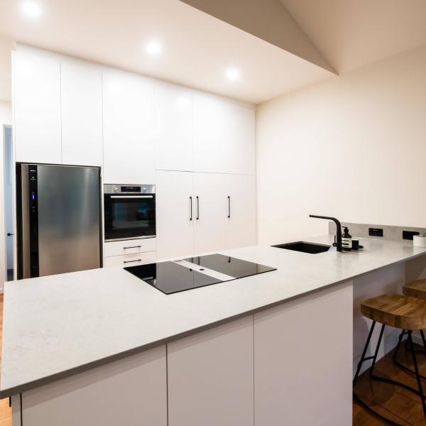Hot Sale Kitchen Cabinet Modern Lacquer Plywood Kitchen Cabinet Design