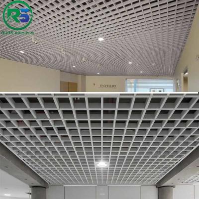 As telhas arquitetónicas de alumínio onduladas à prova de fogo do teto do metal dos painéis de parede suspenderam 200mm