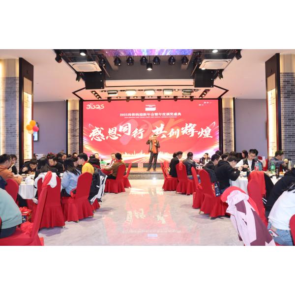 Pc de painel industrial montado na parede com cores LCD de 16,7M e SSD 32G/64G/128G/256G SSD