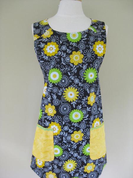 Ladies Apron, Adult Apron, Blue Kitchen Apron, Full Cooking Apron, Kitchen Apron, Floral Apron, Gift For Her, Full Apron