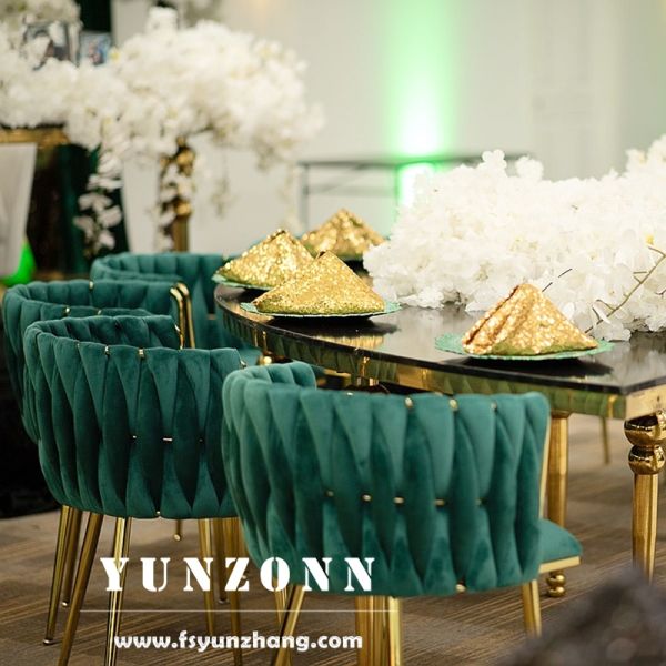 Velvet Dinning Room Furniture Restaurant Modern Luxury Upholstered Soft Fabric Velvet Dining Chairs