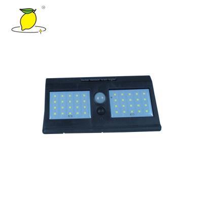 Luzes postas solares do jardim, luz exterior da parede do sensor IP65 solar