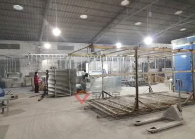 Linhas de revestimento semiautomáticas do pó para as peças de metal industriais