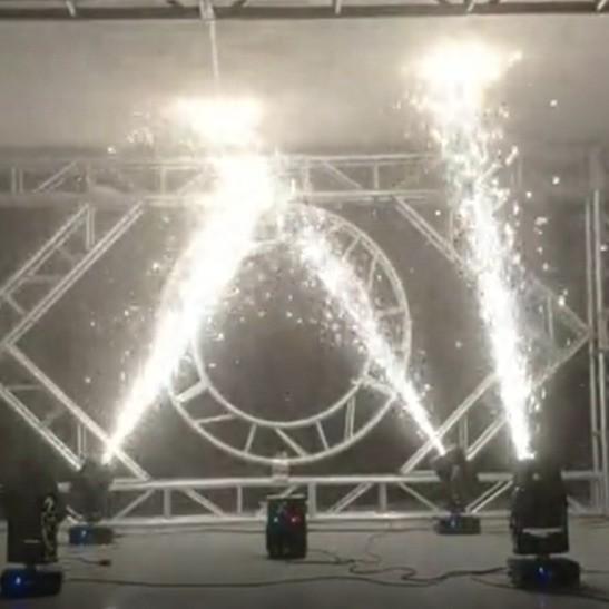 DMX512 Wireless Remote Control Cold Sparkle Machine For Stage Lighting Solutions