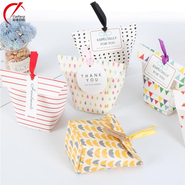 Impression en relief manutention de gramme personnalisé Plier mariage Carton d'emballage de bonbons sucrés