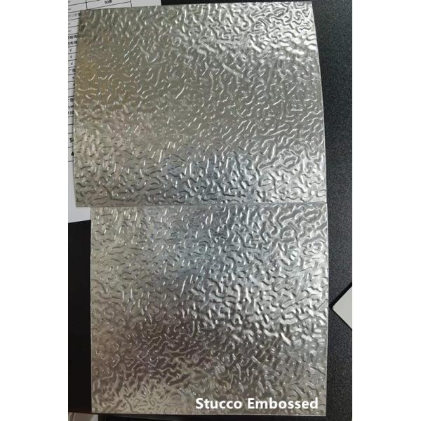 Feuille d'aluminium prépeinte en bobine d'aluminium colorée, Surface froissée en alliage 3003 de calibre 24 pour panneau de décoration intérieure