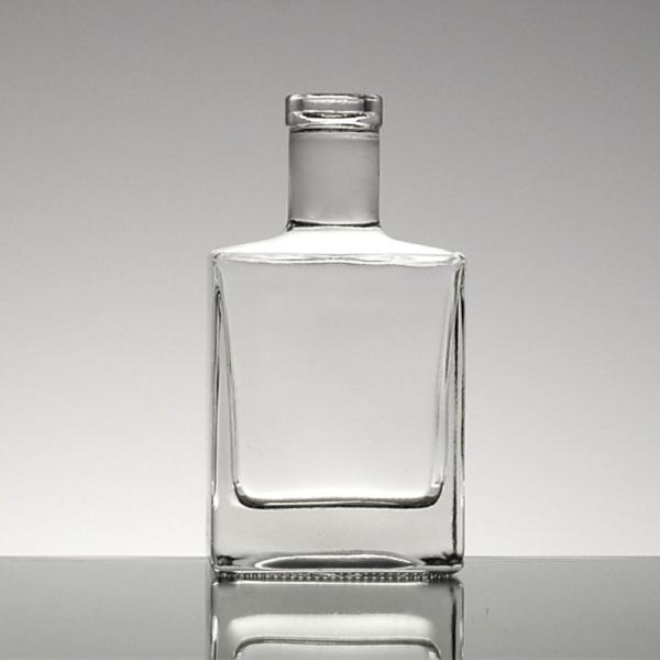 High Flint Glass Material 700ml Long Neck Empty Spirit Bottle for Whisky Liquor 375ml