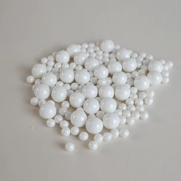 Customized 0.1mm Zirconia Grinding Balls Zro2 Ceramic Bead For Grinding Machine