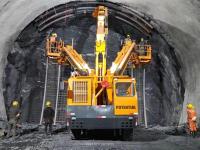 Máquina de instalación de arco de 12 m con motor diesel de 125 kW / 2200 rpm