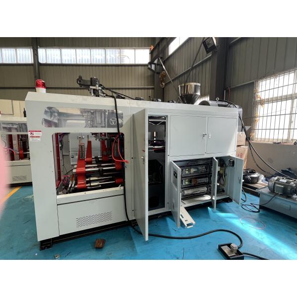 Three Head Plastic Bottle Blow Molding Machine Automatic Grade Automatic Machine Type D Type with IML