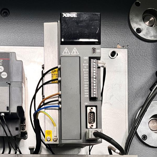 Short Label and Hot Glue System 4400*1500*2200mm Aluminum Foil Roll Rewinding Machine