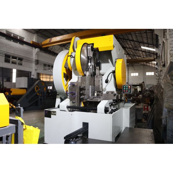 Heavy Duty Automatic Thread Rolling Machine , Industrial Thread Cutting Machine