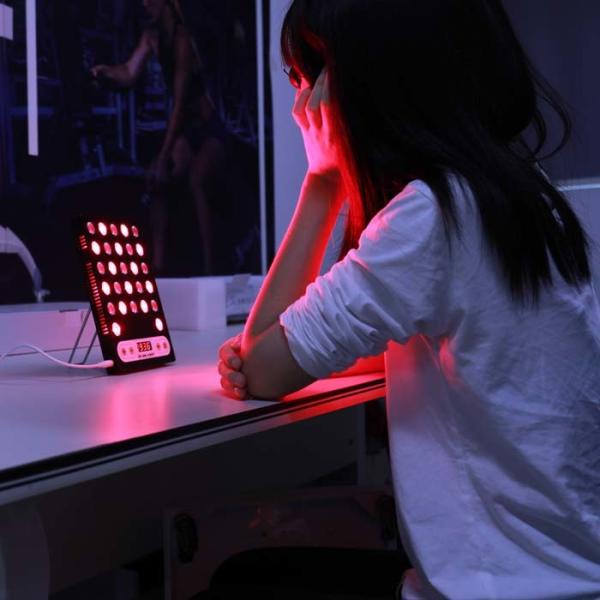 135W Travel Red Light Therapy Device For Skin Tighten Beauty Pain Relief