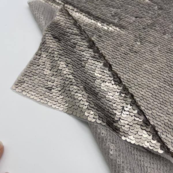 Garment Sequence Embroidery Fabric Material M01-022