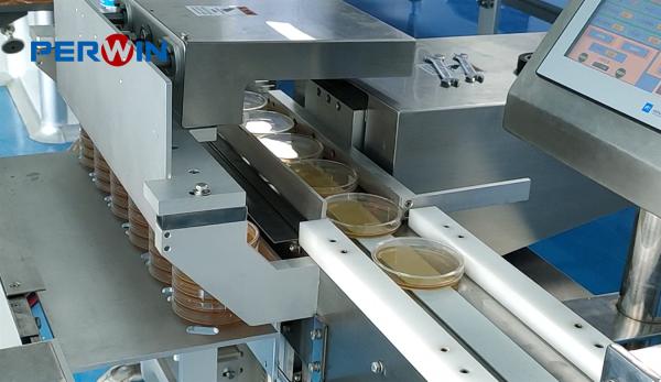 食器振動メカニズム ペトリ皿詰め機 安定品質 400V電圧