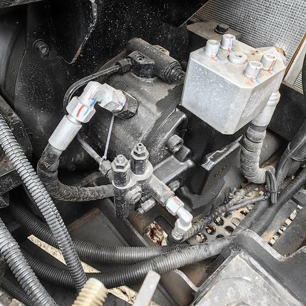 SANY SY60 Used Crawler Excavator 36kw Rated Power Small Size Digger Excellent Condition