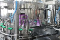 A lata do ANIMAL DE ESTIMAÇÃO/lata carbonatou a máquina de enchimento da bebida, máquina tampando de enchimento automática completa