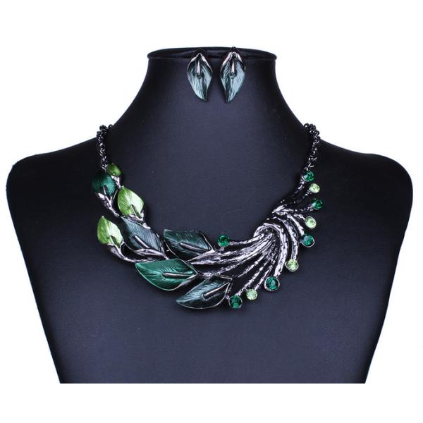 European and American retro color drip plus drill leaves sweater chain kit