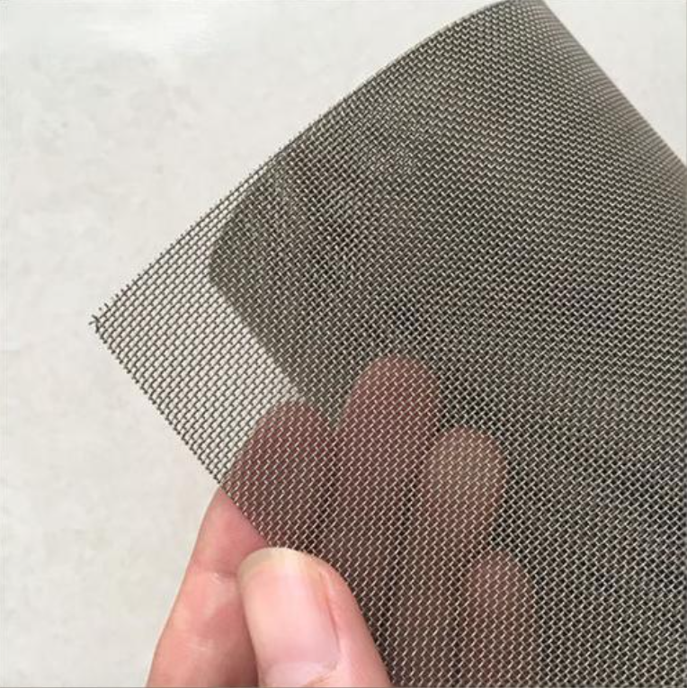 Self-Cleaning Stainless Steel Wire Mesh Filters for Continuous Processes