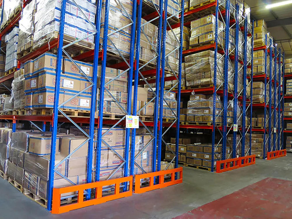 Double Deep Pallet Racking 500kg-3000kg Per Layer Construction Warehouse Storage