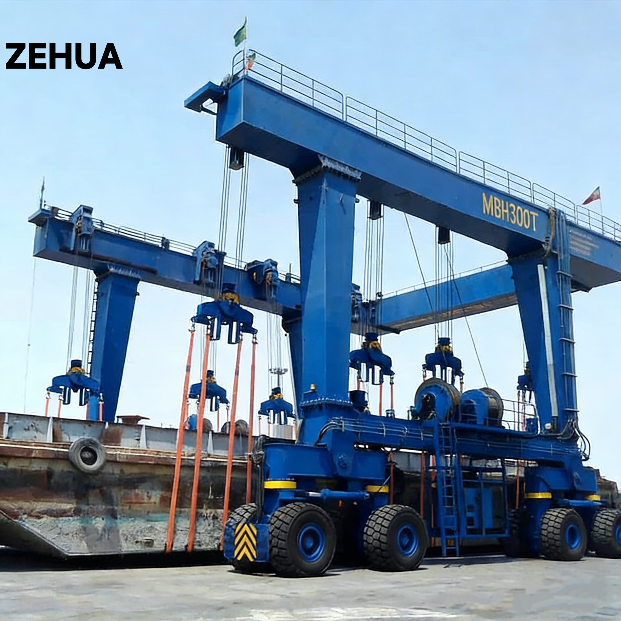 Boat Lift Yacht Hoist Marine Crane This Hydraulic Boat Lift Is Designed for Yachts 100ton 150ton 200ton 300ton