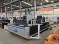 Refrigerar de água portátil da máquina de corte do laser de 3015 fibras das letras do metal