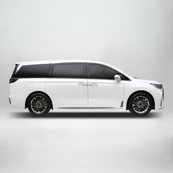Voyah Dreamer Plug In PHEV Large MPV Endurance Range 1231km 0-100km/H EV