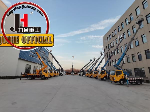 JIUHE Brand New JMC Double Row 32M 36M Bucket Truck Aerial Ladder Truck Hydraulic Telescopic Furniture Lifting Truck