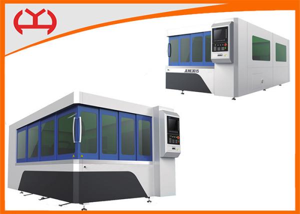 Enclosed  CNC Fiber Laser Cutter Single Table OEM Service With Grinding Gear