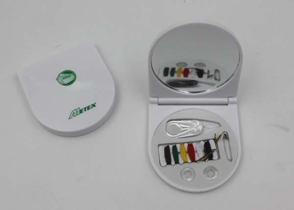 Miniature Sewing Kit For Promotional Gift In Supermarket And Shop
