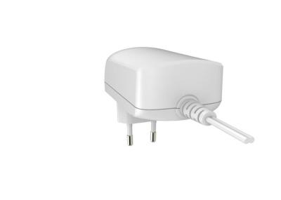 Adaptador branco da C.A. de 12V 2A 24w universal com tomada 2pin 2000ma da UE