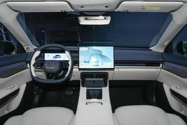2024 China Geely Lynk&Co 07 EM-P 1.5T 3DHT PRO Transmission High Speed New Energy Hybrid Car Lynk Co 07 PHEV