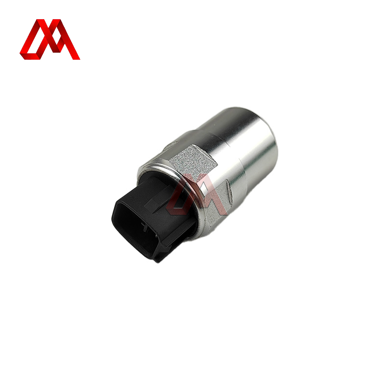 MK421137 Odometer Speed Sensor for Mitsubishi 4D34 Truck