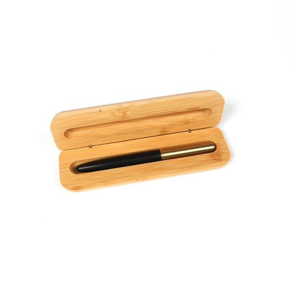 Un stylo en bois personnalisé de luxe avec une boîte en bambou laser en cadeau.