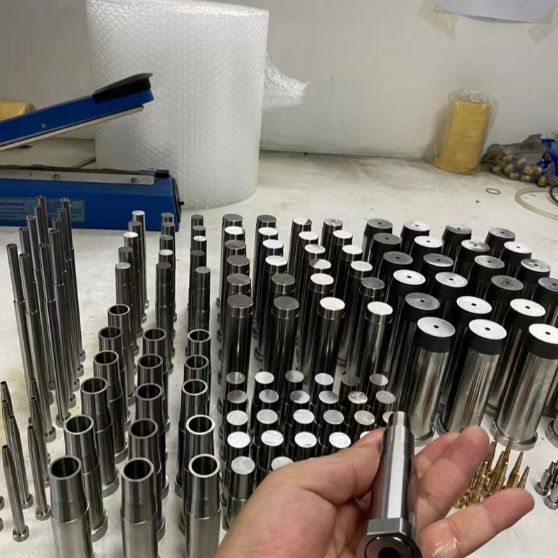 Heavy-Duty Long Shaft CNC Precision Milling With Superior Quality