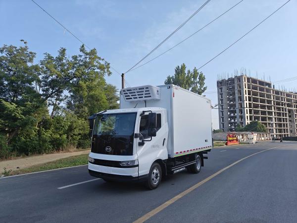 FRP Panels Pure Electric Refrigerated Box Truck With Side Door Refrigerator Cargo Truck