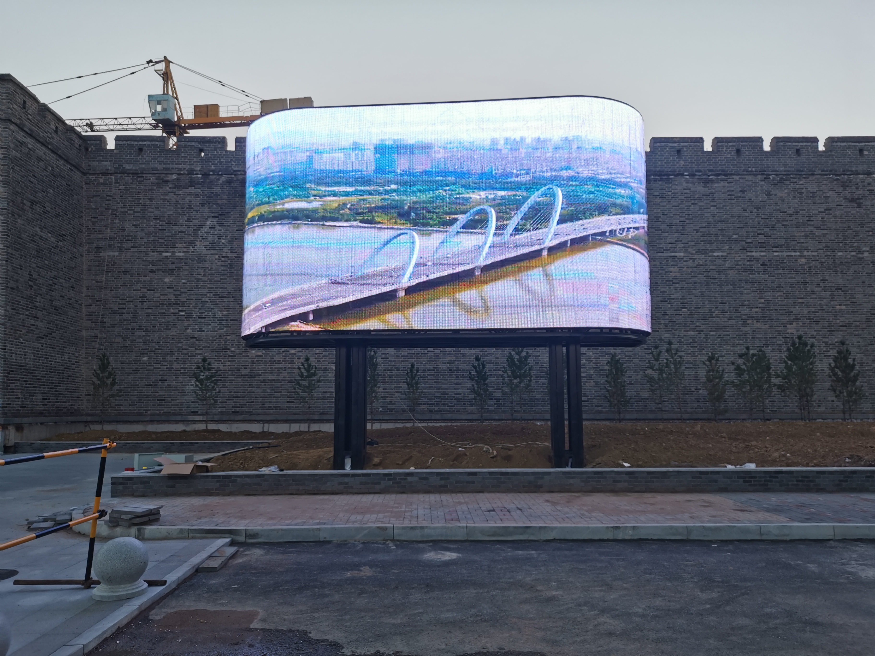 Ультратонкая светлая на открытом воздухе афиша приведенная RGB 7800cd/Sqm