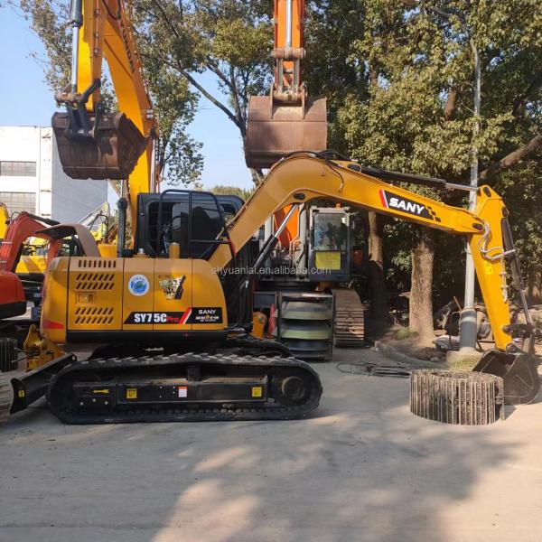 Pelle d'occasion Sany SY75C 0-2000 heures de travail Bon état