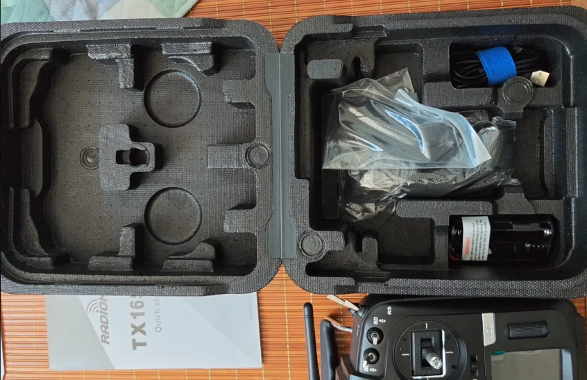 RadioMaster TX16S Mark II V4.0 Hall Gimbal 4-IN-1 /ELRS Multi-protocol Radio Controller